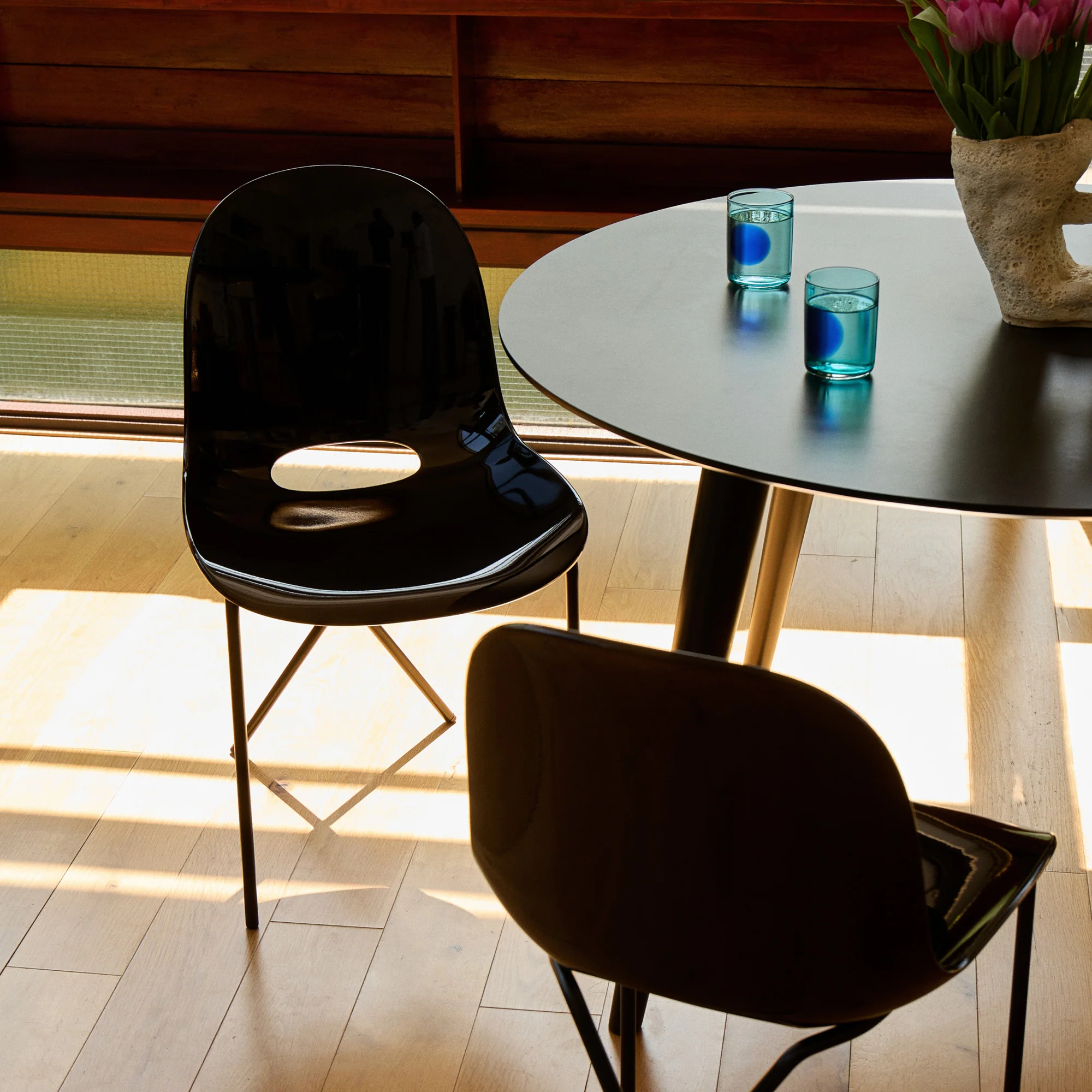 Cross Leg Side Chair Gloss Black - Image 4