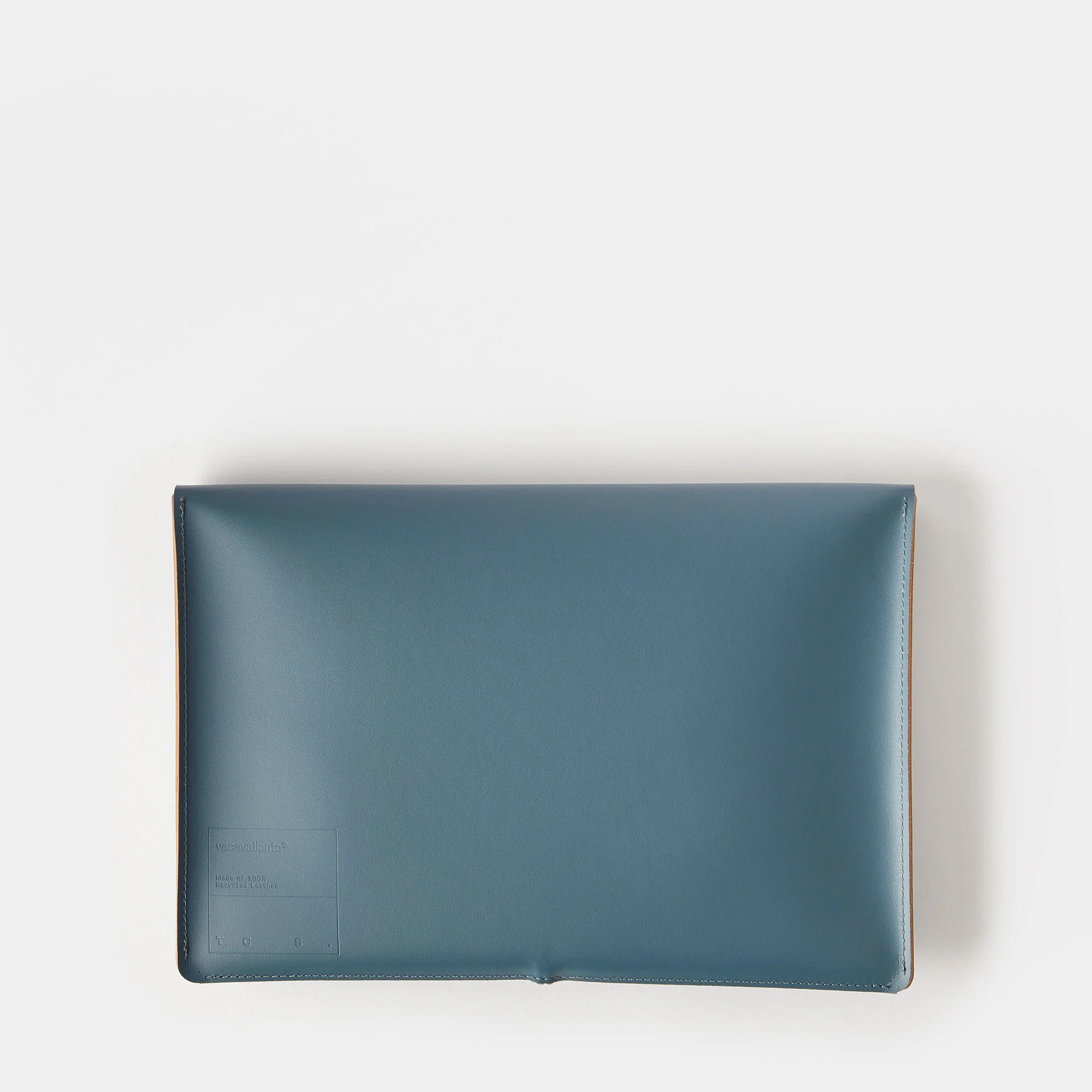 Cuero Two Tone A4 Paper Case Petrol & Pink - Image 4