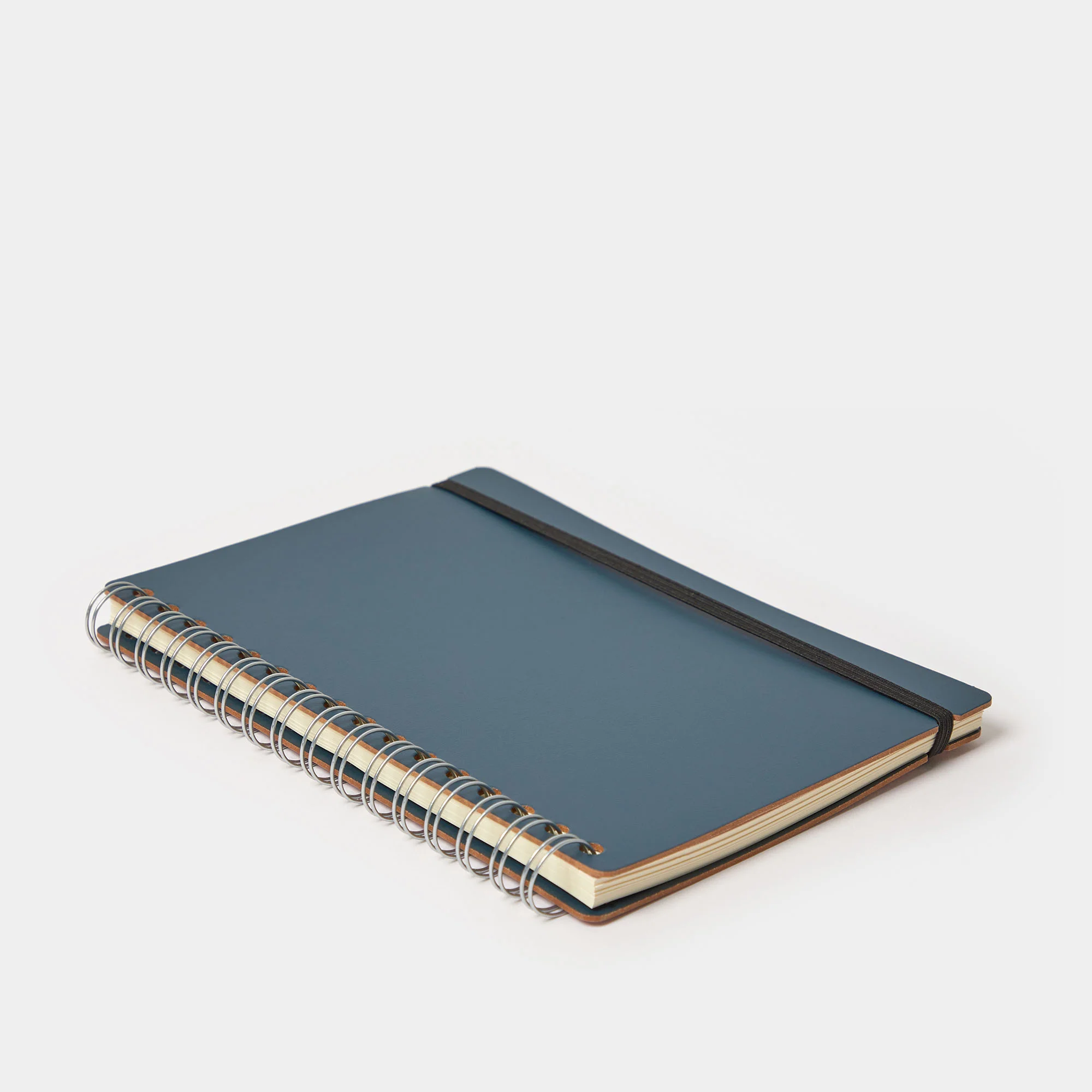 Cuero Two Tone A5 Notebook Petrol & Pink - Image 3