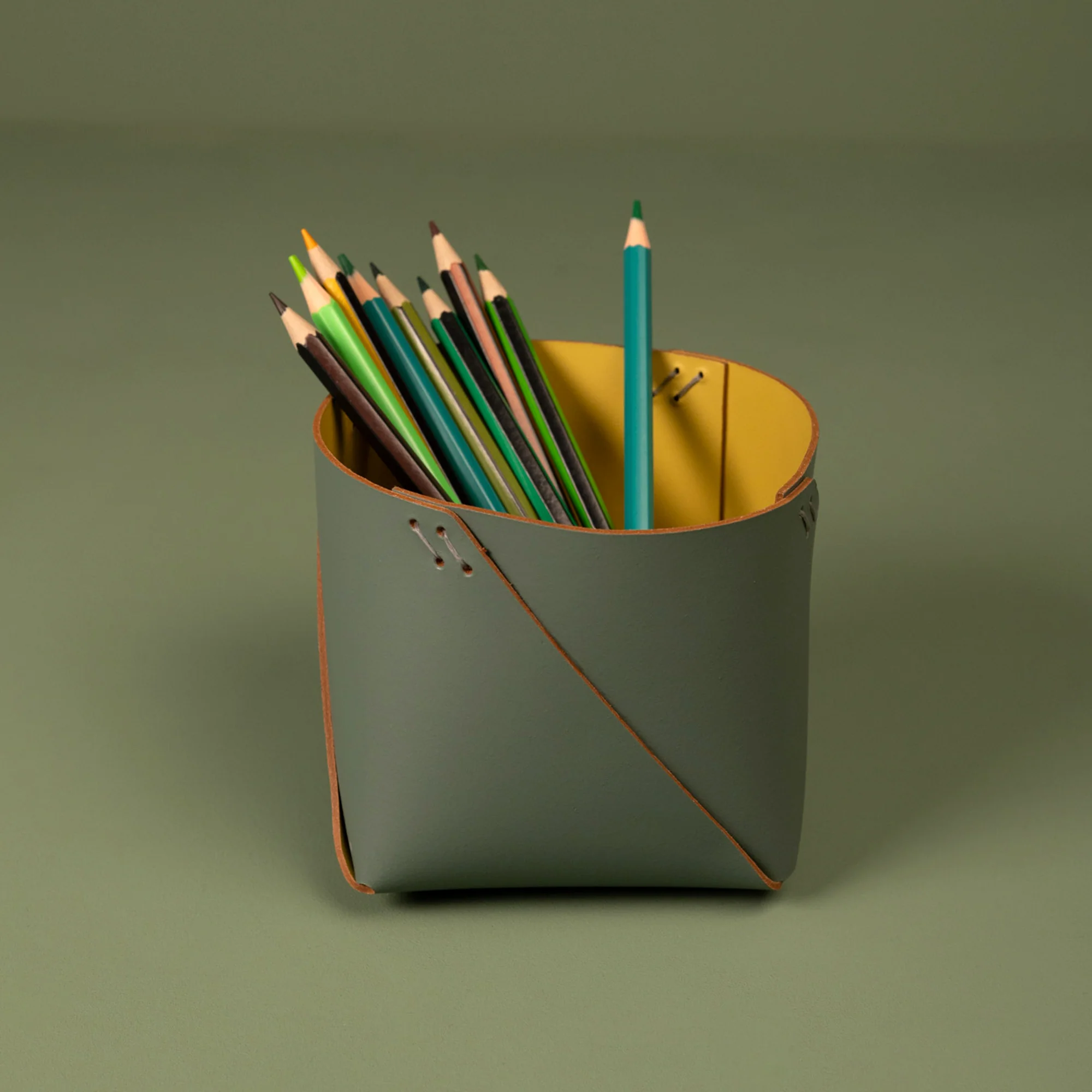 Cuero Two Tone Desk Tidy Eucalyptus & Mustard - Image 3