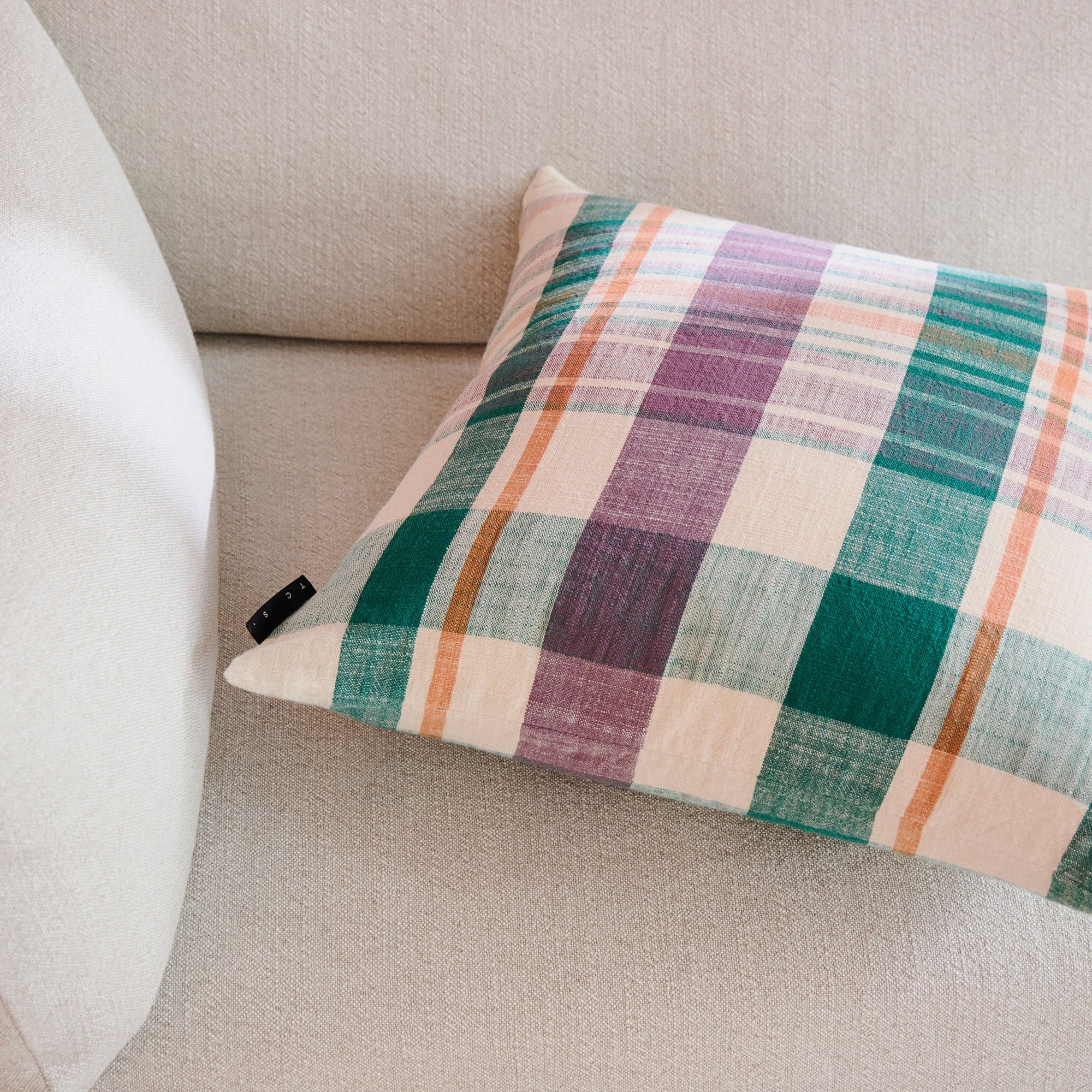 Marabar Cushion Cover Mauve & Green 50 x 50cm - Image 3