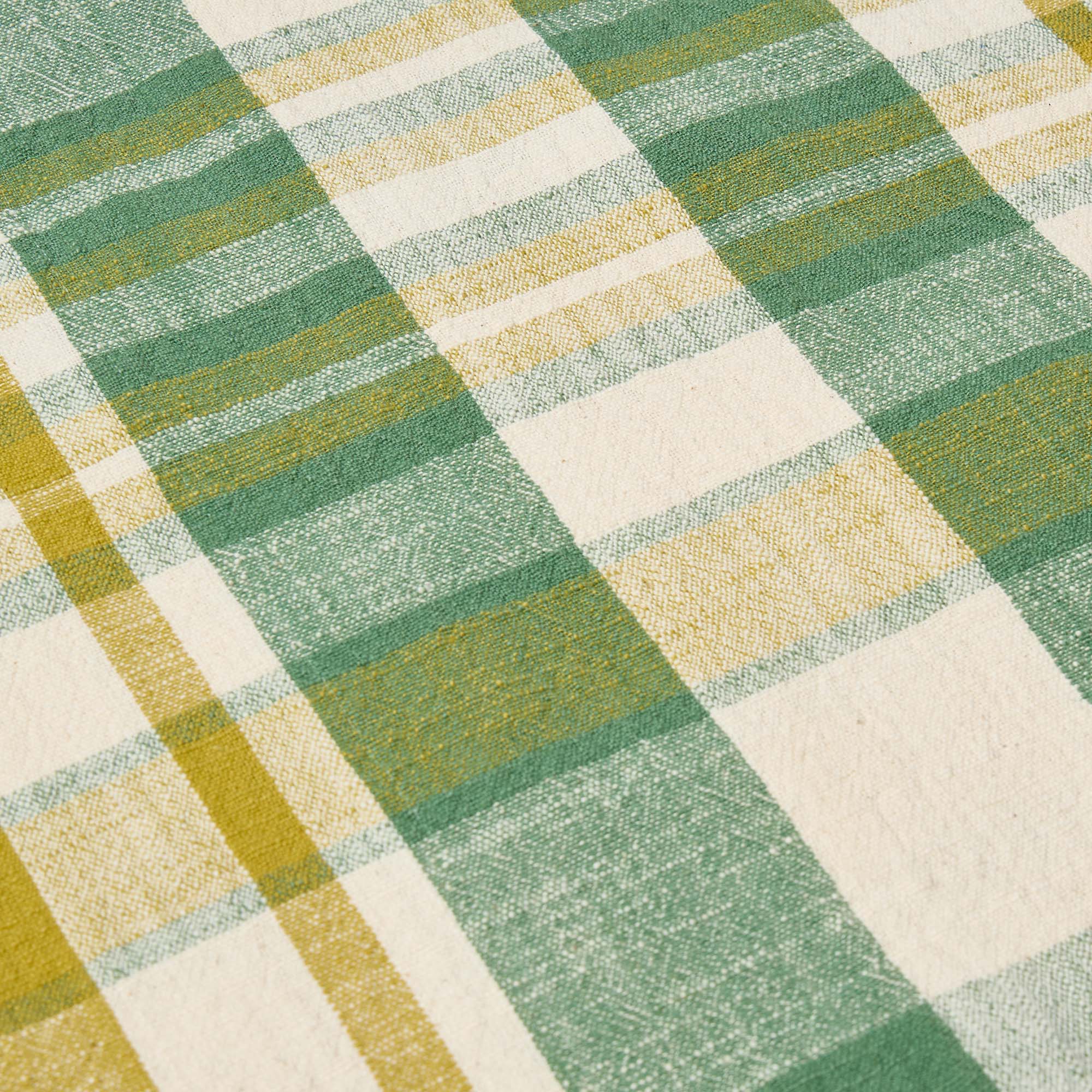 Marabar Table Runner Green & Chartreuse 260 x 40cm - Image 5
