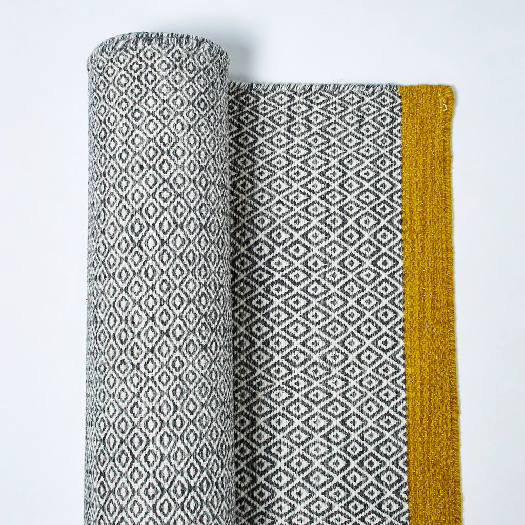 Mini Diamond Kilim Rug Charcoal & Pollen 200 x 300cm - Image 3