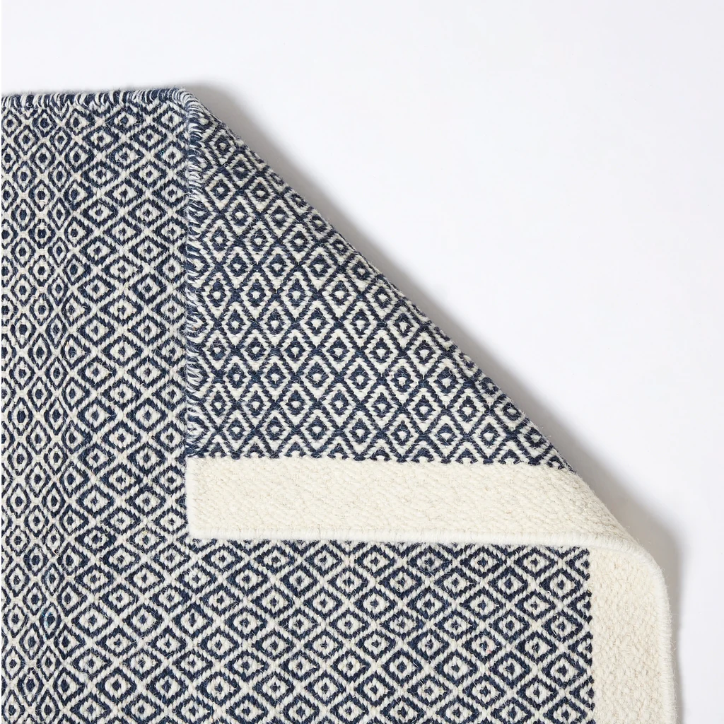 Mini Diamond Kilim Rug Ink 200 x 300cm - Image 3