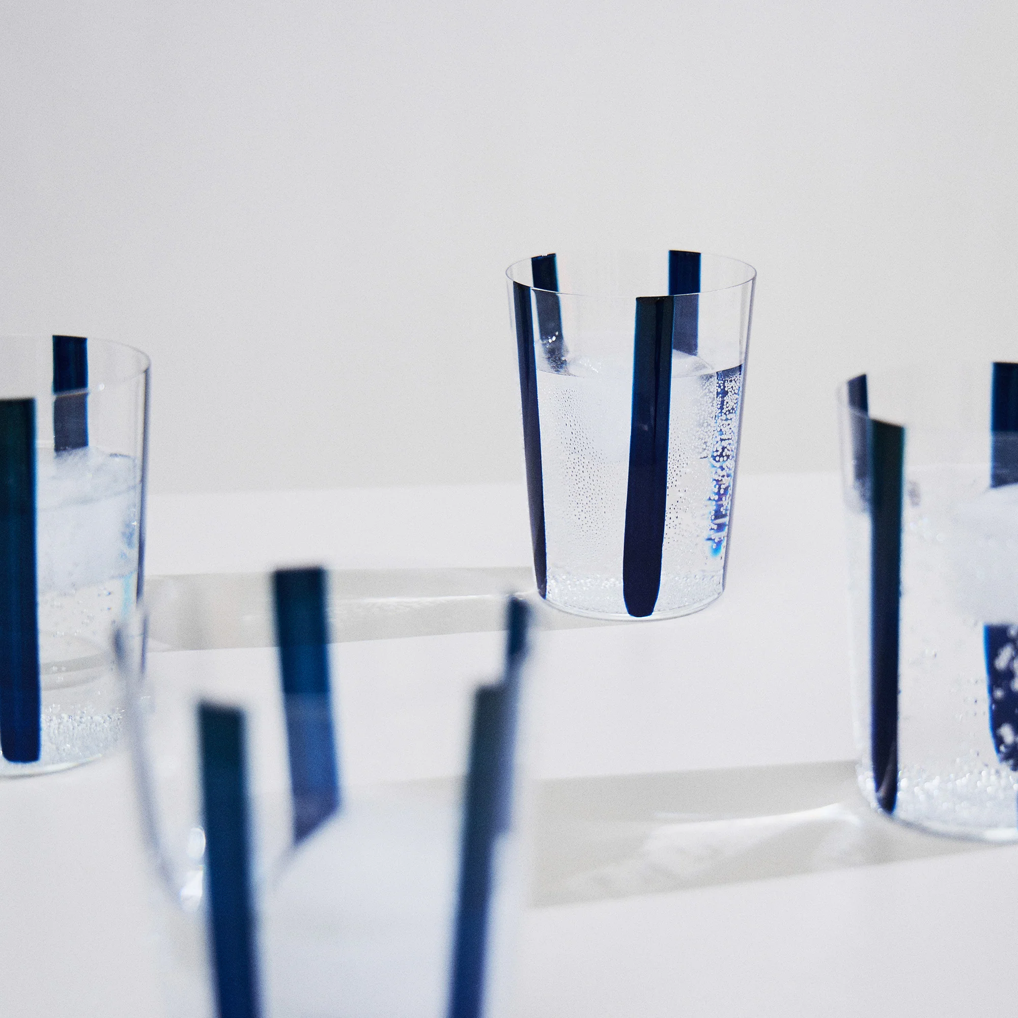 Nova Stripe Navy 500ml (Set of 4) - Image 3