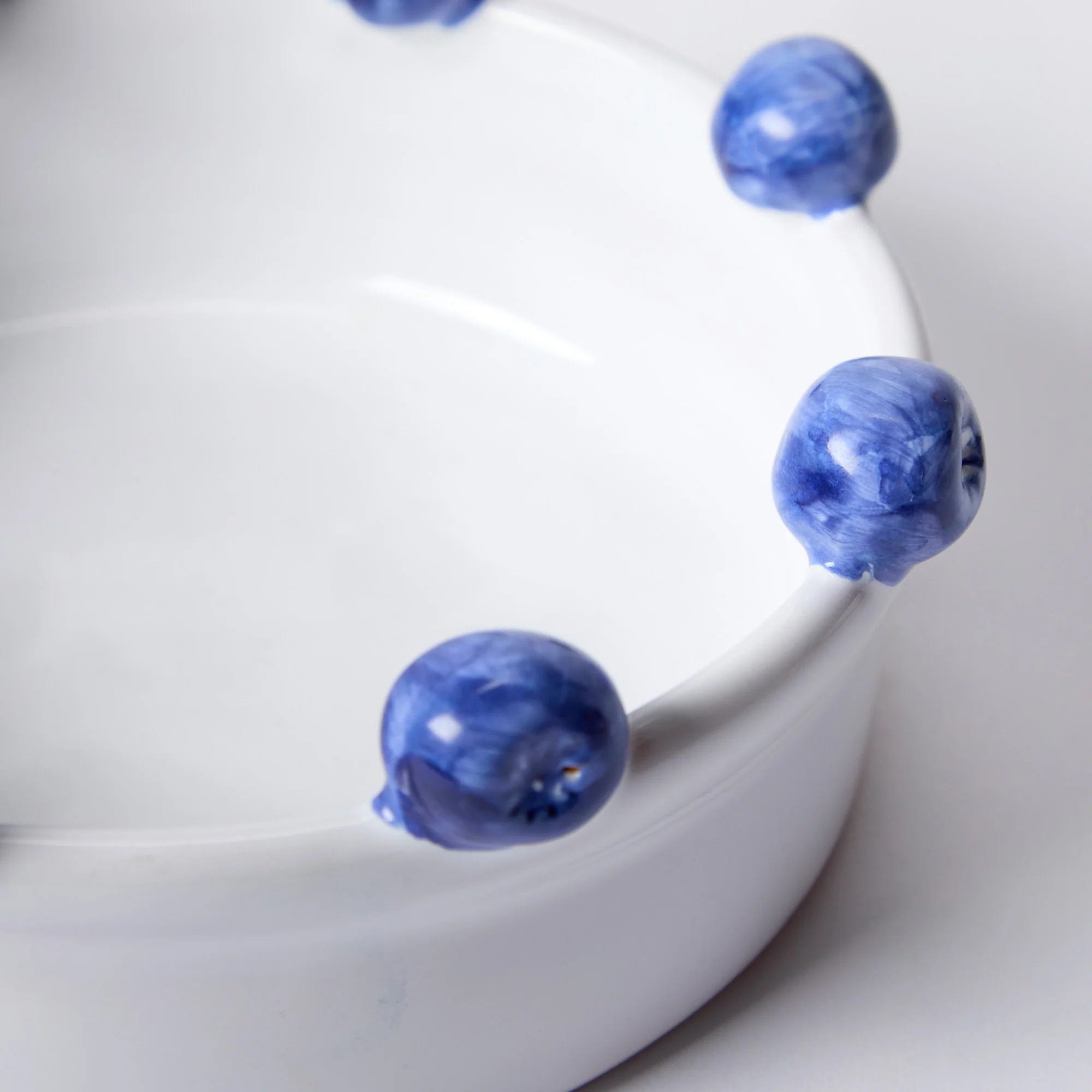 Puglia White Blueberry Serving Bowl - Image 3